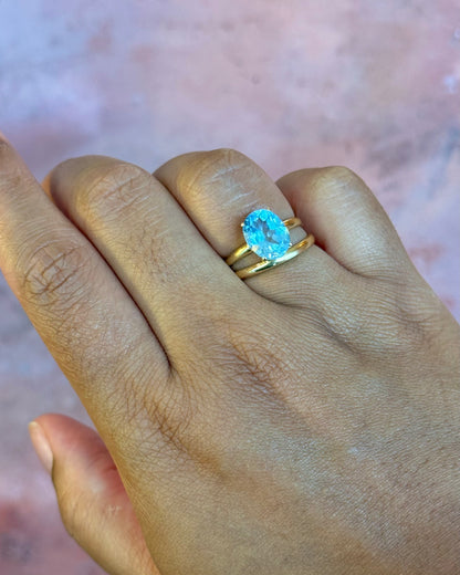 Anillo de cóctel de topacio de 3.48 quilates "Dina"