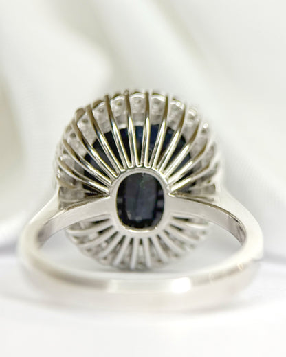 Anillo Margarita de zafiro de 12.17 quilates y diamantes de 0.50 quilates, 8.75 g, «Sofia»