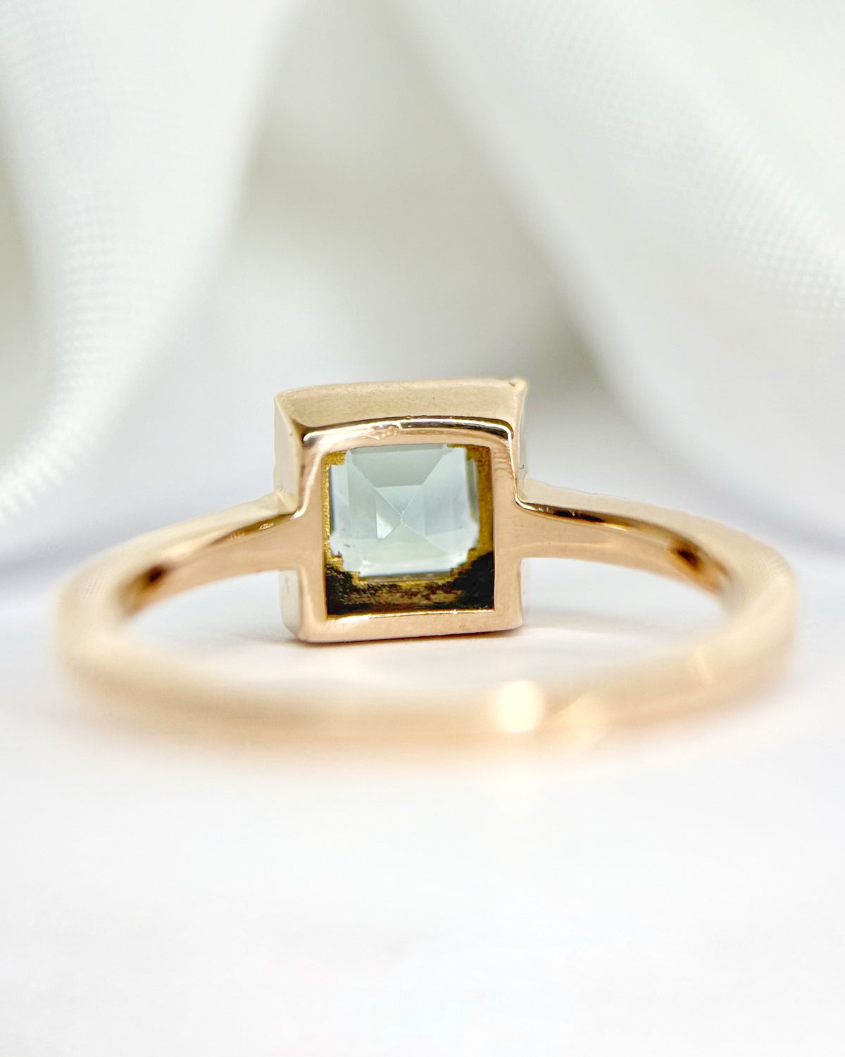 0.70-carat Tourmaline Solitaire Ring &amp; 0.24-carat Diamonds "Velina"