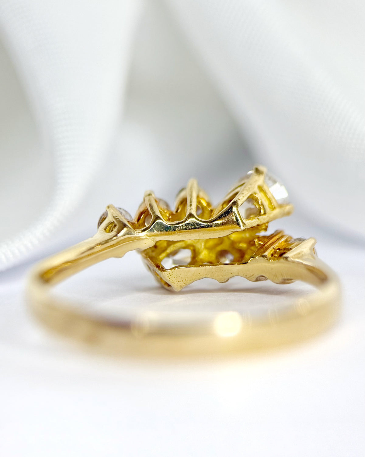 Anillo Toi &amp; Moi de diamantes de 0.90 quilates "Alice"
