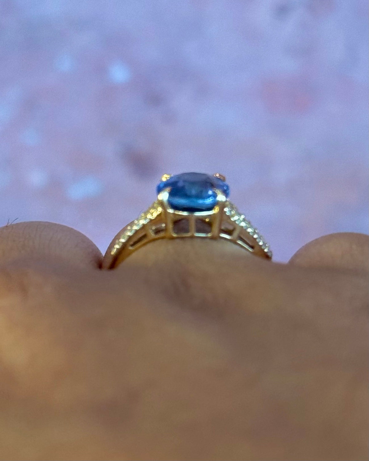 2.64-carat Sapphire &amp; Diamond Solitaire Ring "Romane"