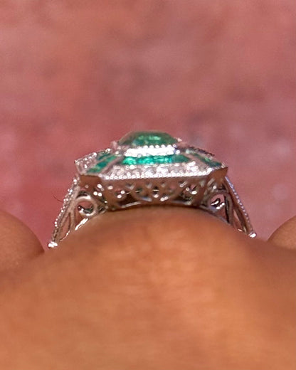 Art Deco-Style Ring Emeralds 1.74 carat &amp; Diamonds 0.24 carat "Océane"