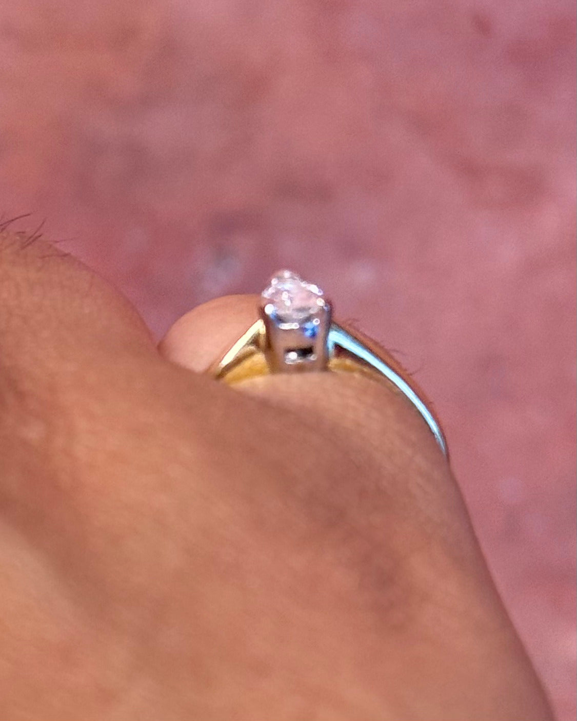 0.25-carat Diamond Solitaire Ring "Priscillia"