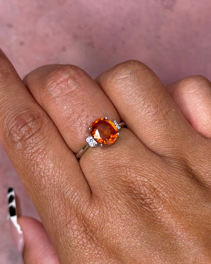 Bague Trilogie Grenat Spessartite 2.83 carats &amp; Diamants "Clara"