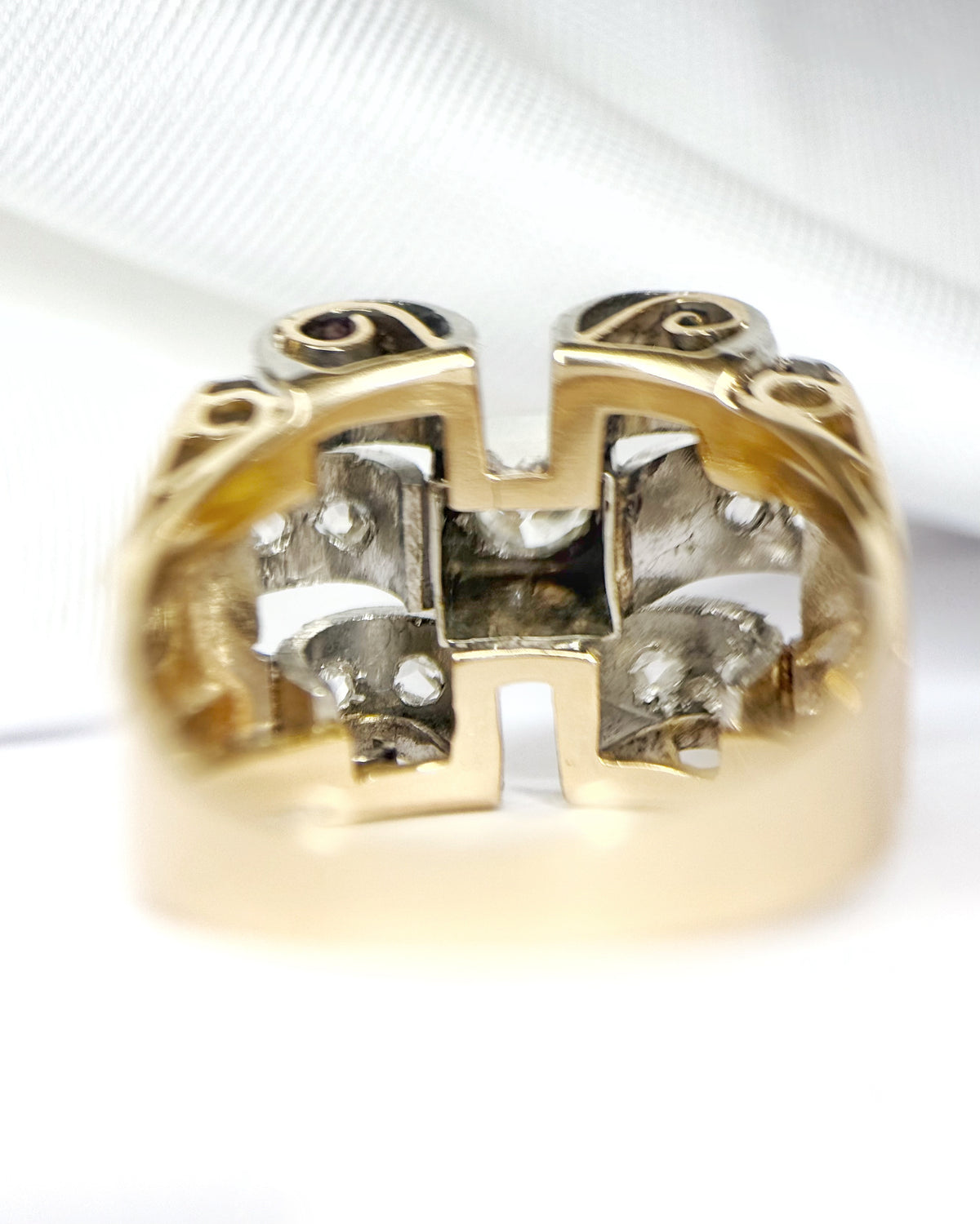 Bague Tank Diamants 0.32 carat &amp; Or 6.7g "Inaya"