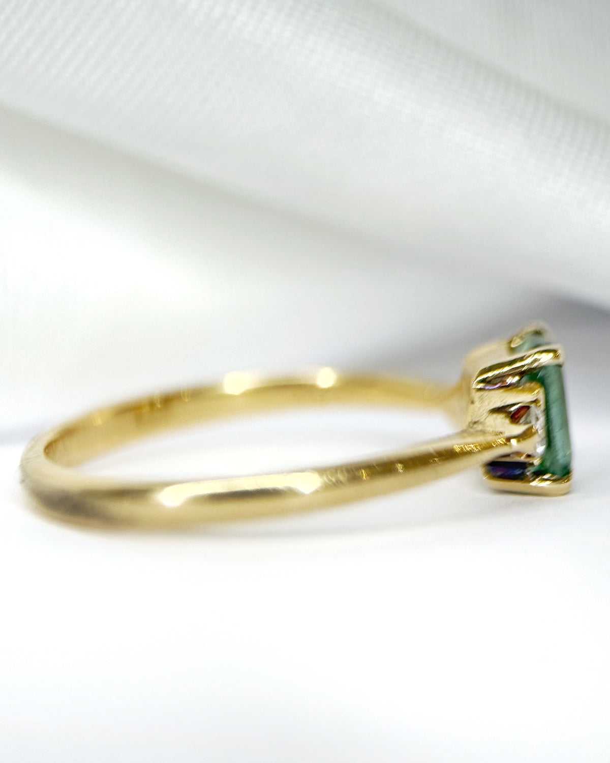 Indigolite Tourmaline and Diamond Trilogy Ring "Ninon"
