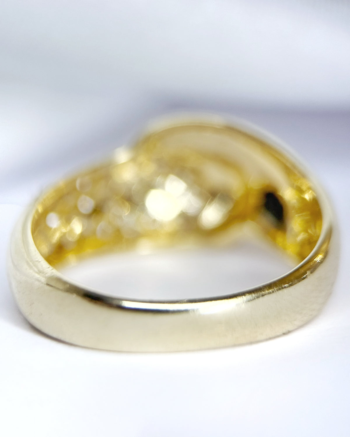Yellow Gold &amp; Diamond Bangle Ring 0.86 carat 5g "Shelby"