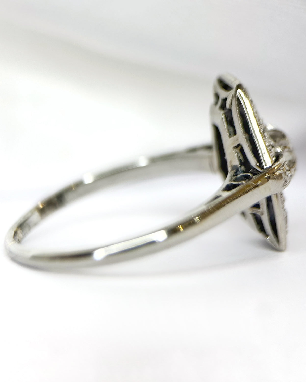 Art Deco Diamond Ring "Heloise"