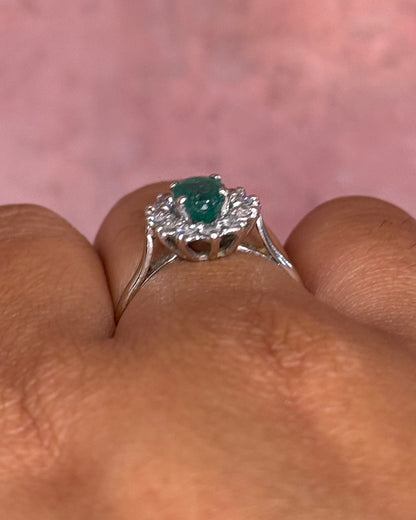 Bague Marguerite Émeraude 0.54 carat &amp; Diamants 0.24 carat "Philomène"