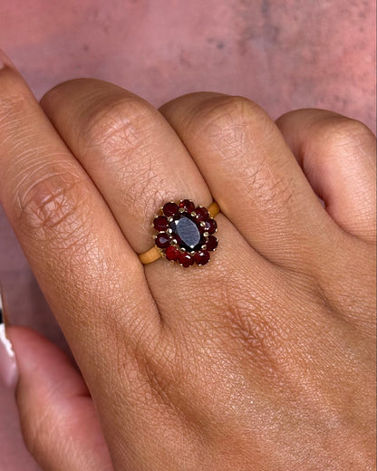 Hessonite Garnet Daisy Ring 1.20 carat "Léonie"