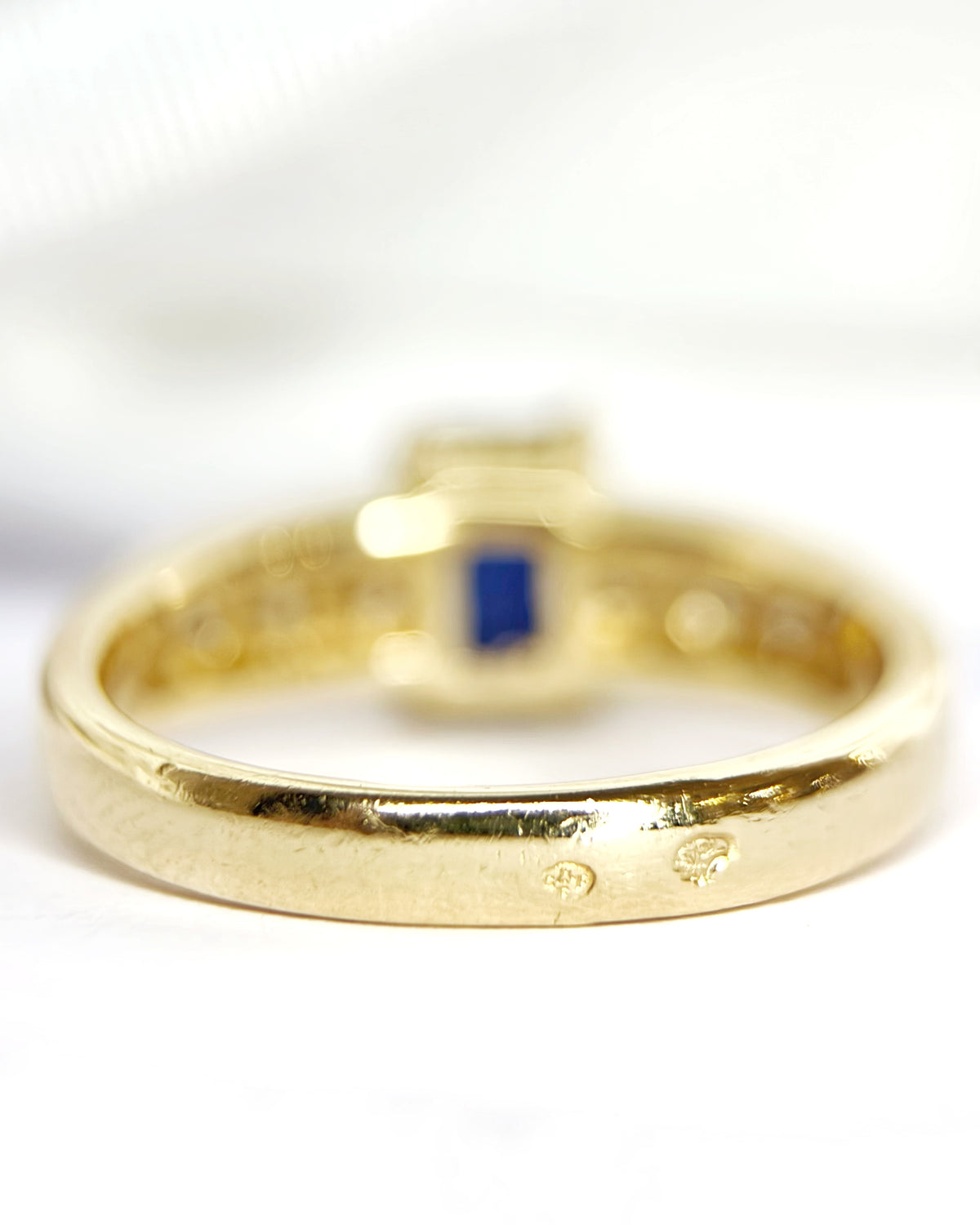 1.16 carat Sapphire Trilogy Ring &amp; 0.30 carat Diamonds "Léandre"