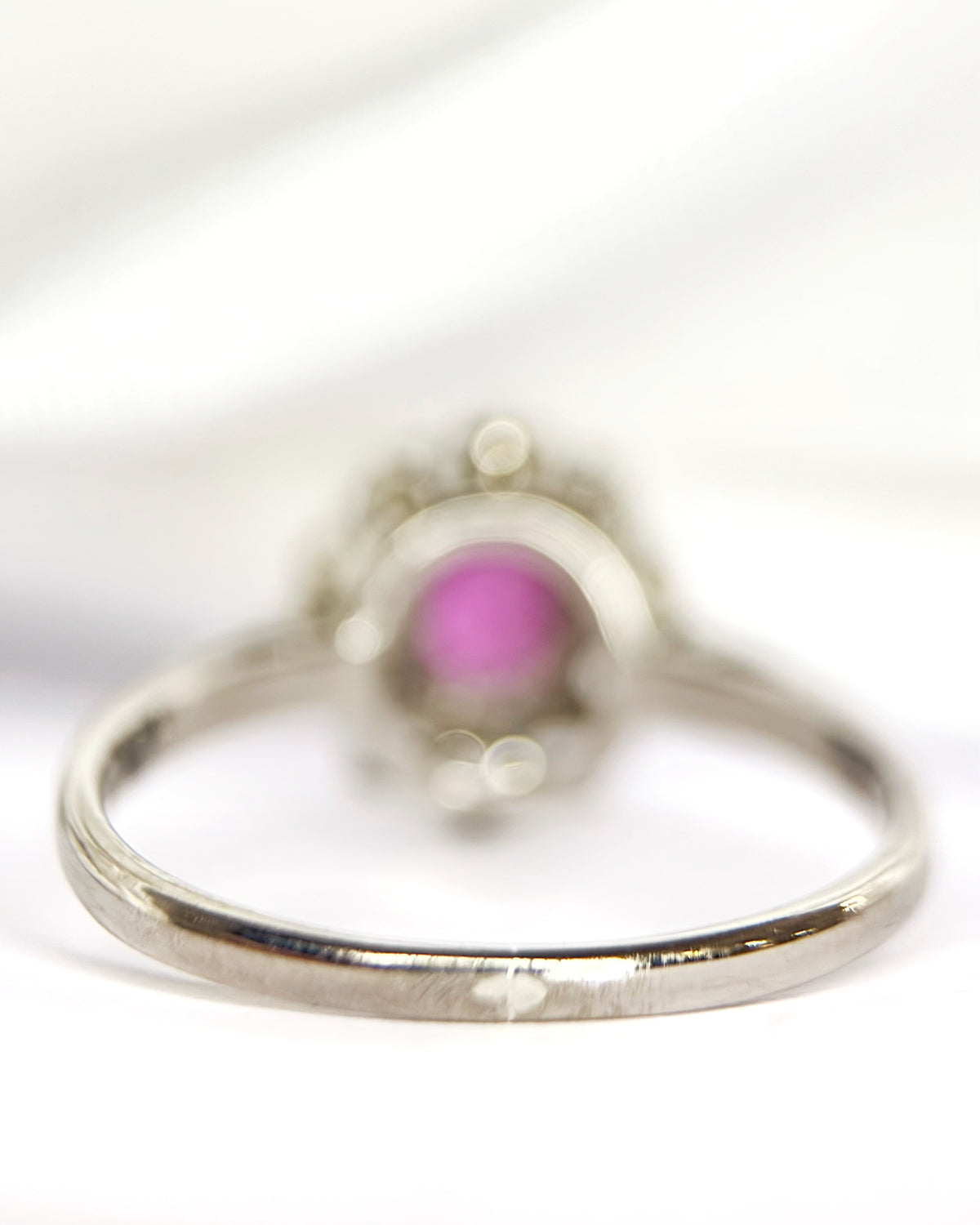 0.60-carat Ruby Daisy Ring &amp; Diamonds "Somia"
