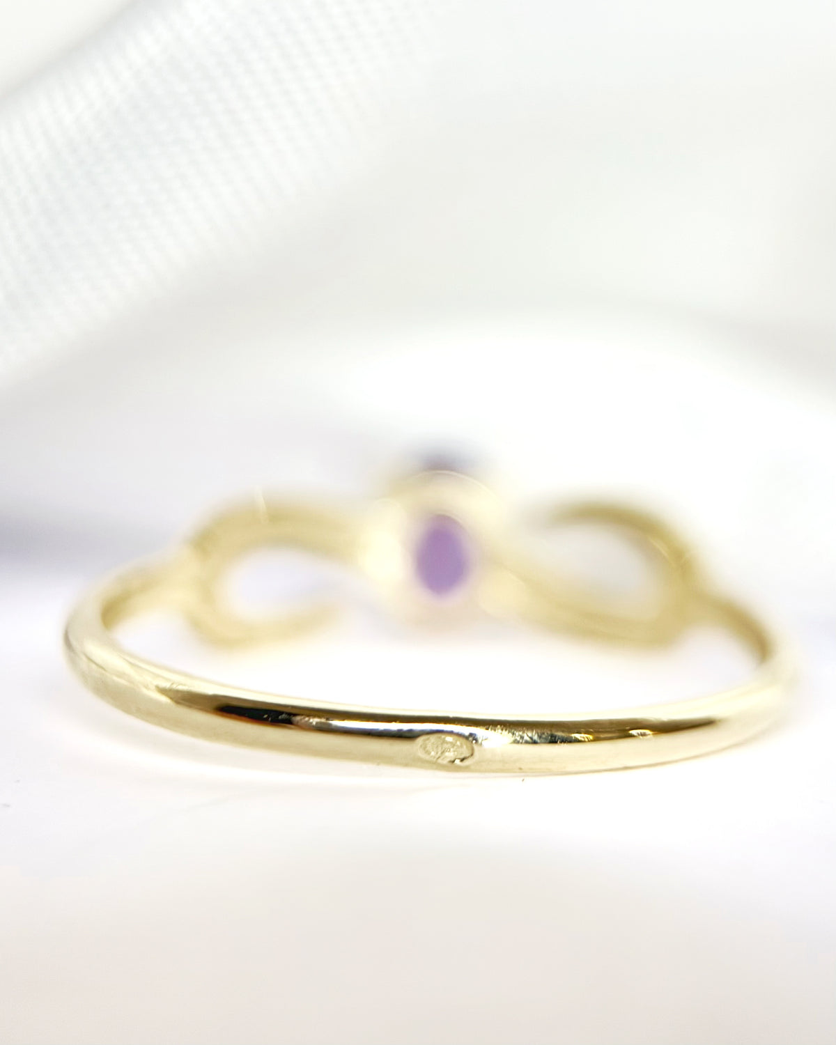 “Sabrina” Amethyst Solitaire Ring