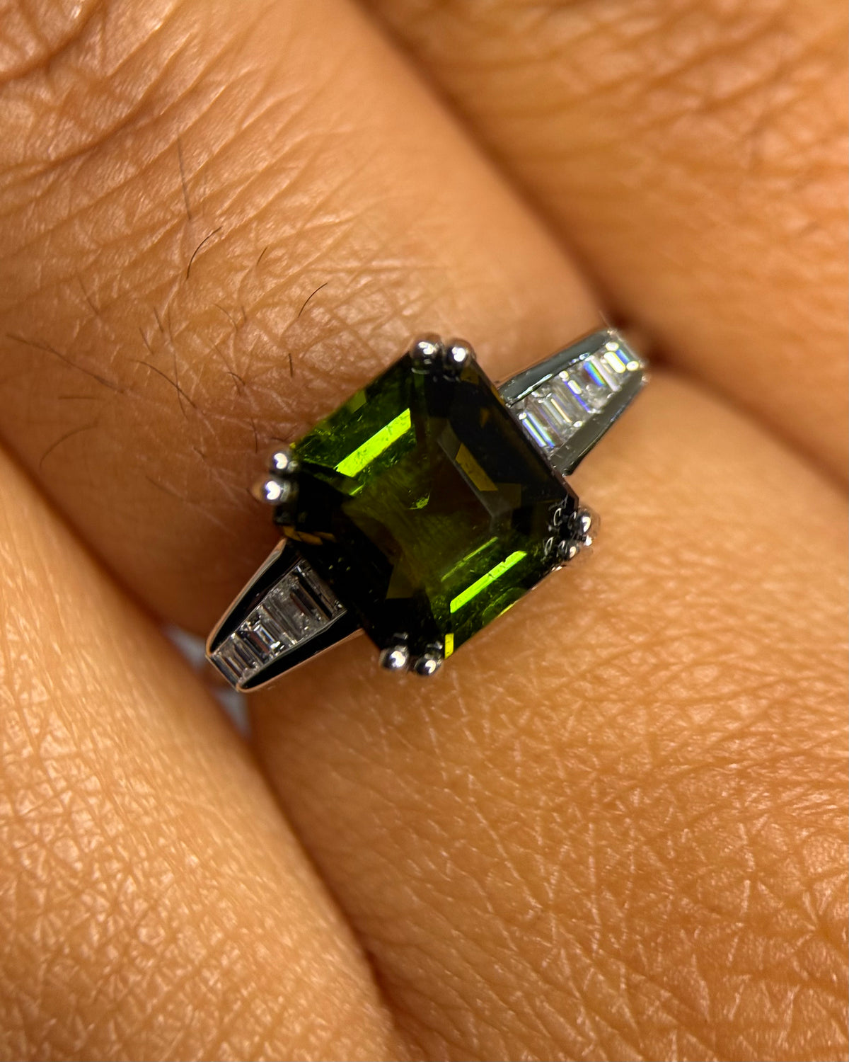 2.54-carat Tourmaline Trilogy Ring &amp; Diamonds "Véridise"