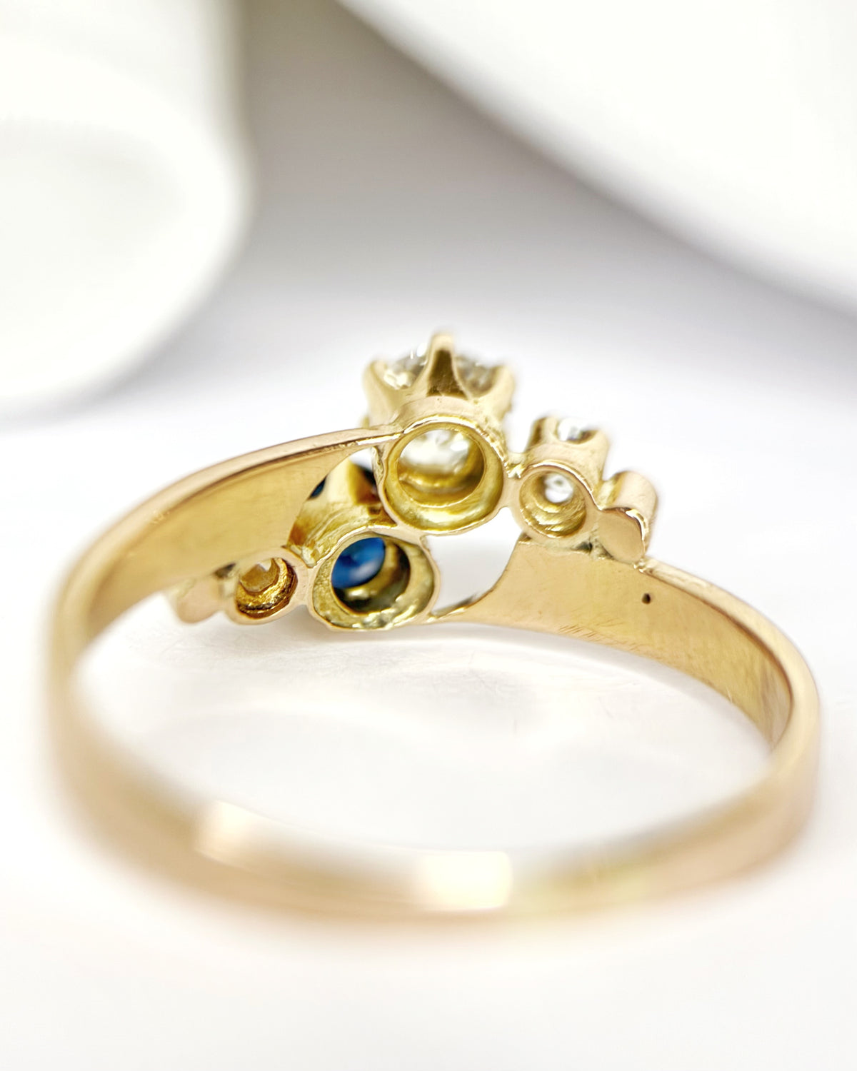 Bague Toi &amp; Moi Saphir &amp; Diamants "Clothilde"