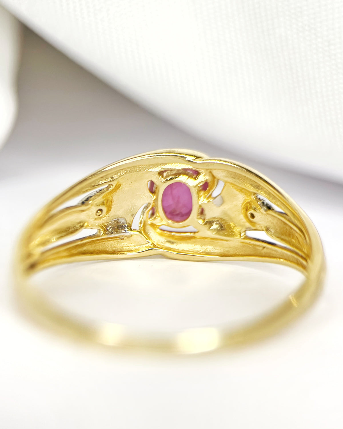 Bague Jonc Rubis &amp; Diamants "Adelaïde"