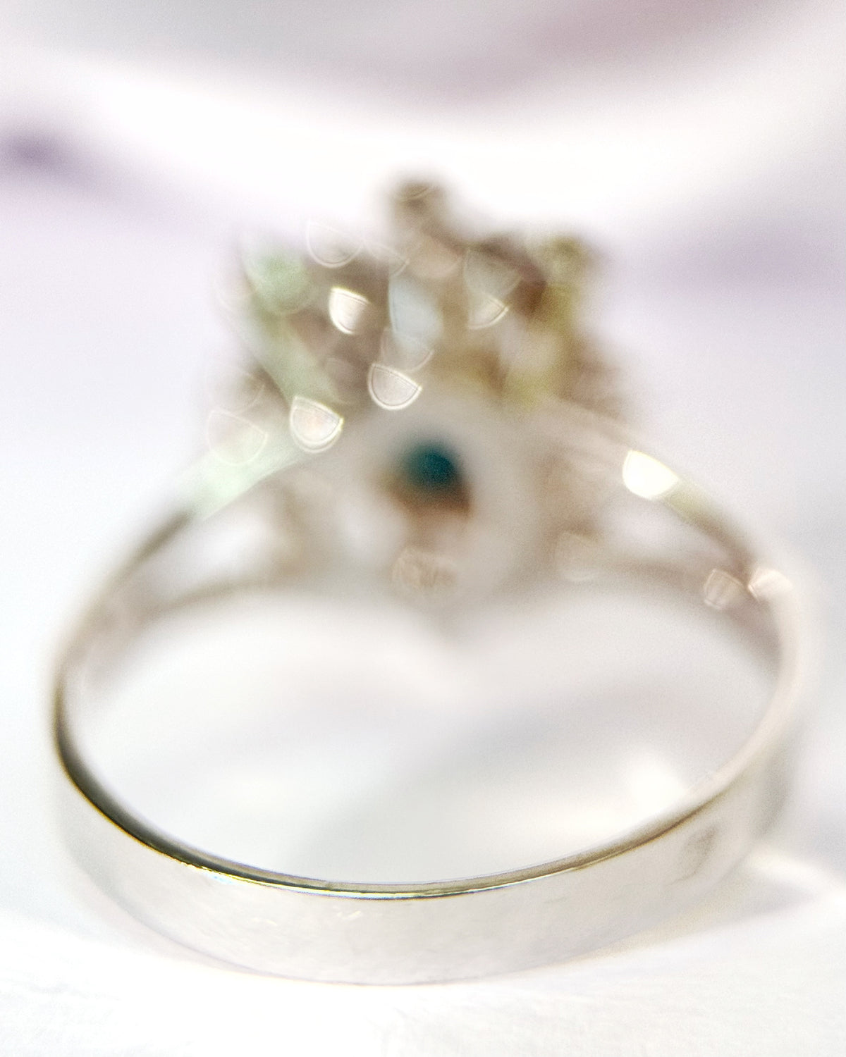 Bague Marguerite Saphir 1.20 carat &amp; Diamants "Julienne"