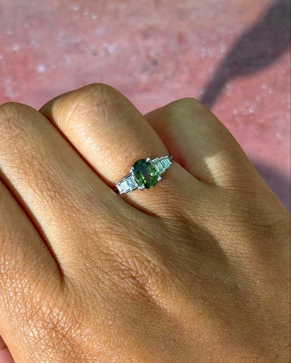 Bague Trilogie Saphir Vert 1.02 carat &amp; Diamants "Fabia"