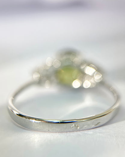 Bague Trilogie Saphir Vert 1.02 carat &amp; Diamants "Fabia"