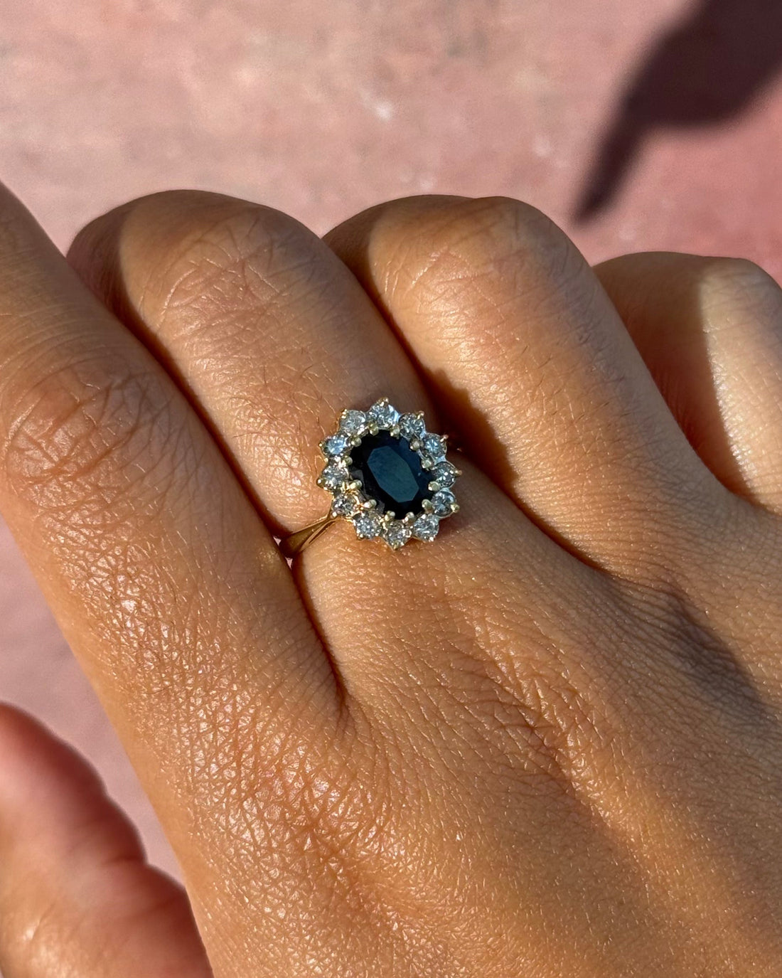 Bague Marguerite Saphir 1.30 carat &amp; Diamants "Bernadette"