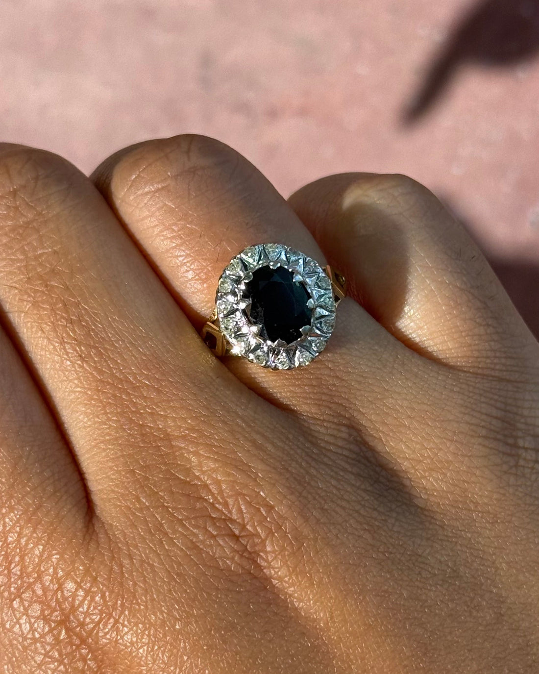Bague Marguerite Saphir 2.05 carats &amp; Diamants "Angelique"