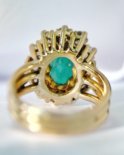 Anillo Margarita Esmeralda 2.80 quilates y Diamantes 9.92g "Corneille"