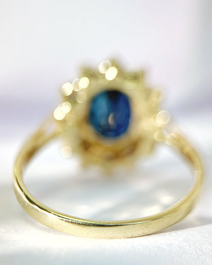 Bague Marguerite Saphir 1.30 carat &amp; Diamants "Bernadette"