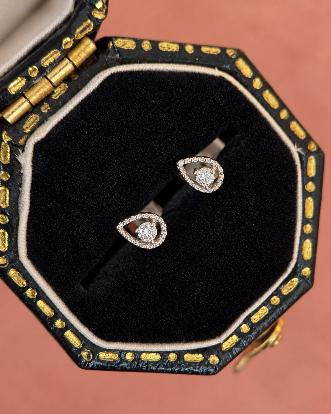 Pendientes de diamantes tipo botón «Ellie»