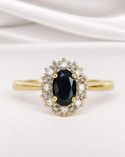 Anillo margarita de zafiro de 0.50 quilates y diamantes "Vera"