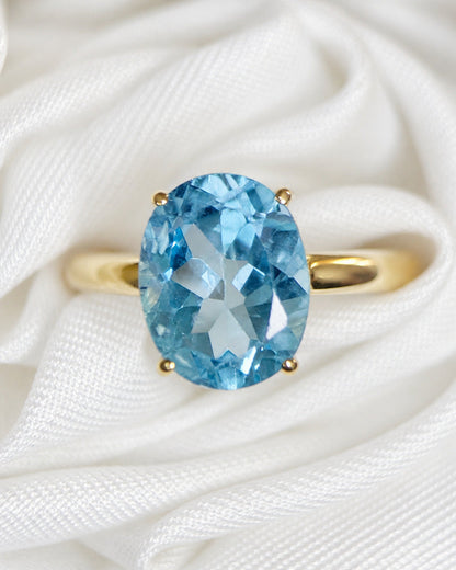 Anillo de cóctel de topacio de 3.48 quilates "Dina"