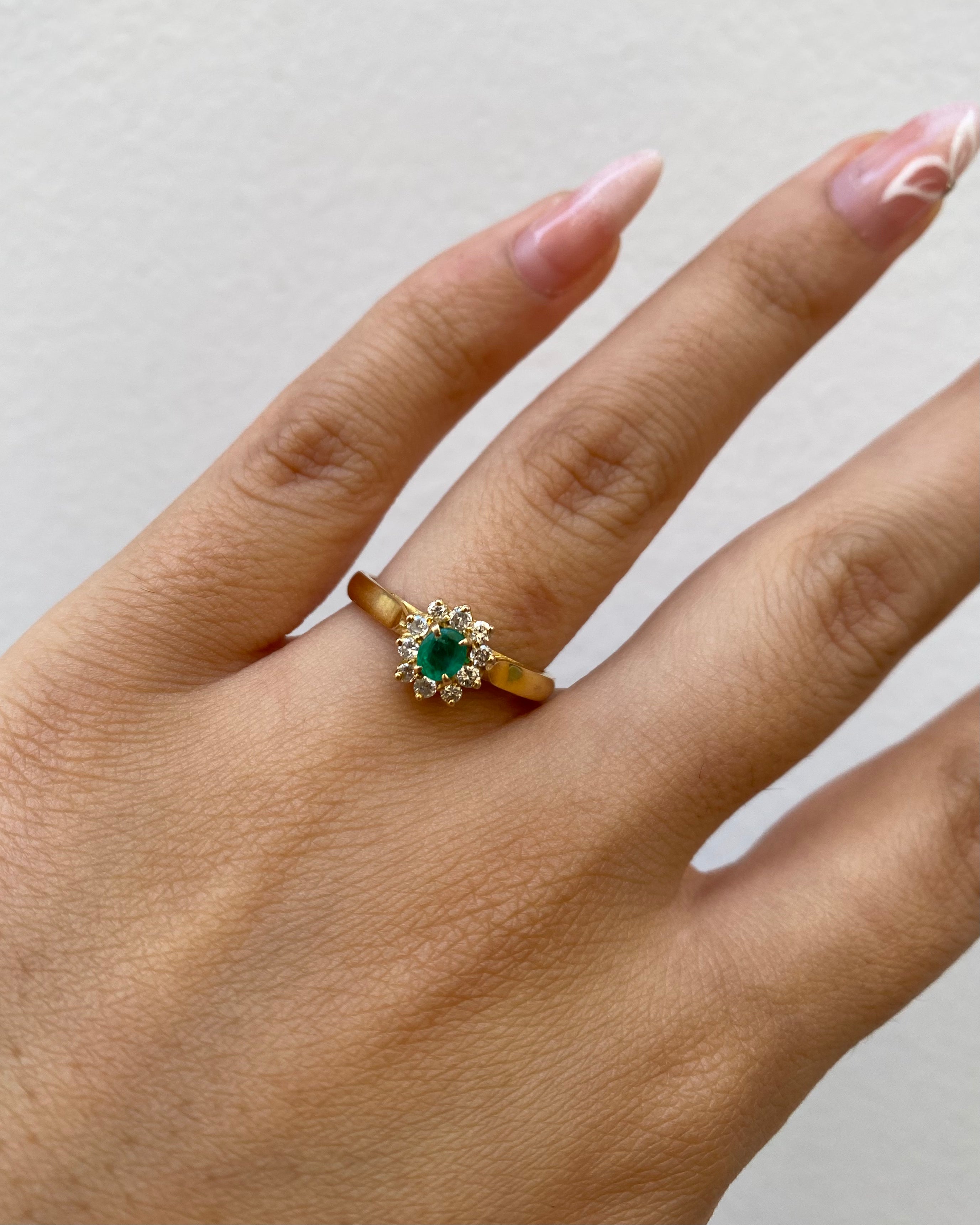 Bague Marguerite Émeraude &amp; Diamants "Elsa"