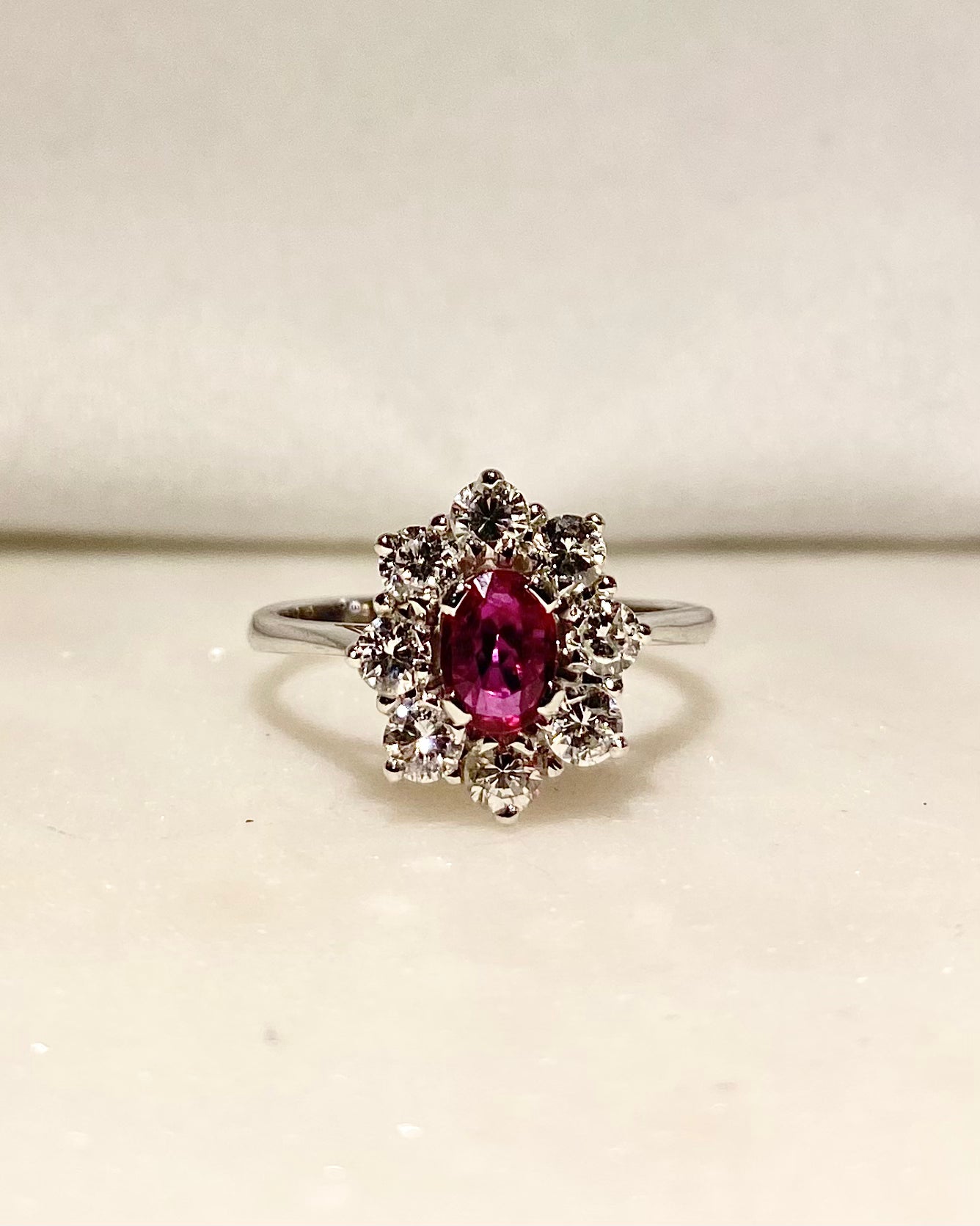 Anillo Margarita Rubí 0.32 quilates y Diamantes “Liliana”