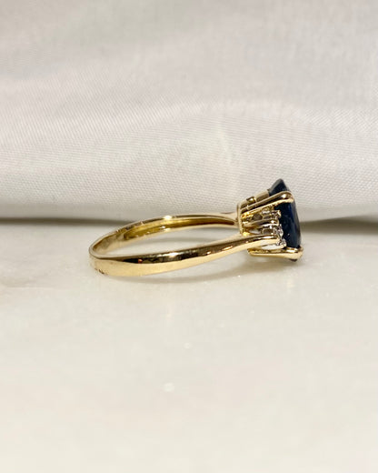 Bague Trilogie Saphir 2.30 carats &amp; Diamants &quot;Gena&quot;