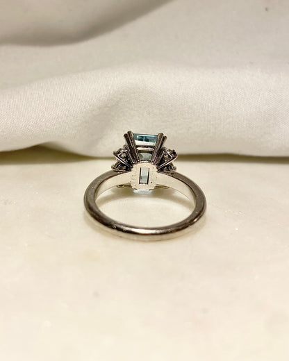 Bague Cocktail Aigue-Marine 3.80 Carats &amp; Diamants &quot;Déraé&quot;