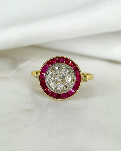 Bague Art déco Rubis 0.54 carat &amp; 7 Diamants &quot;Elena&quot;