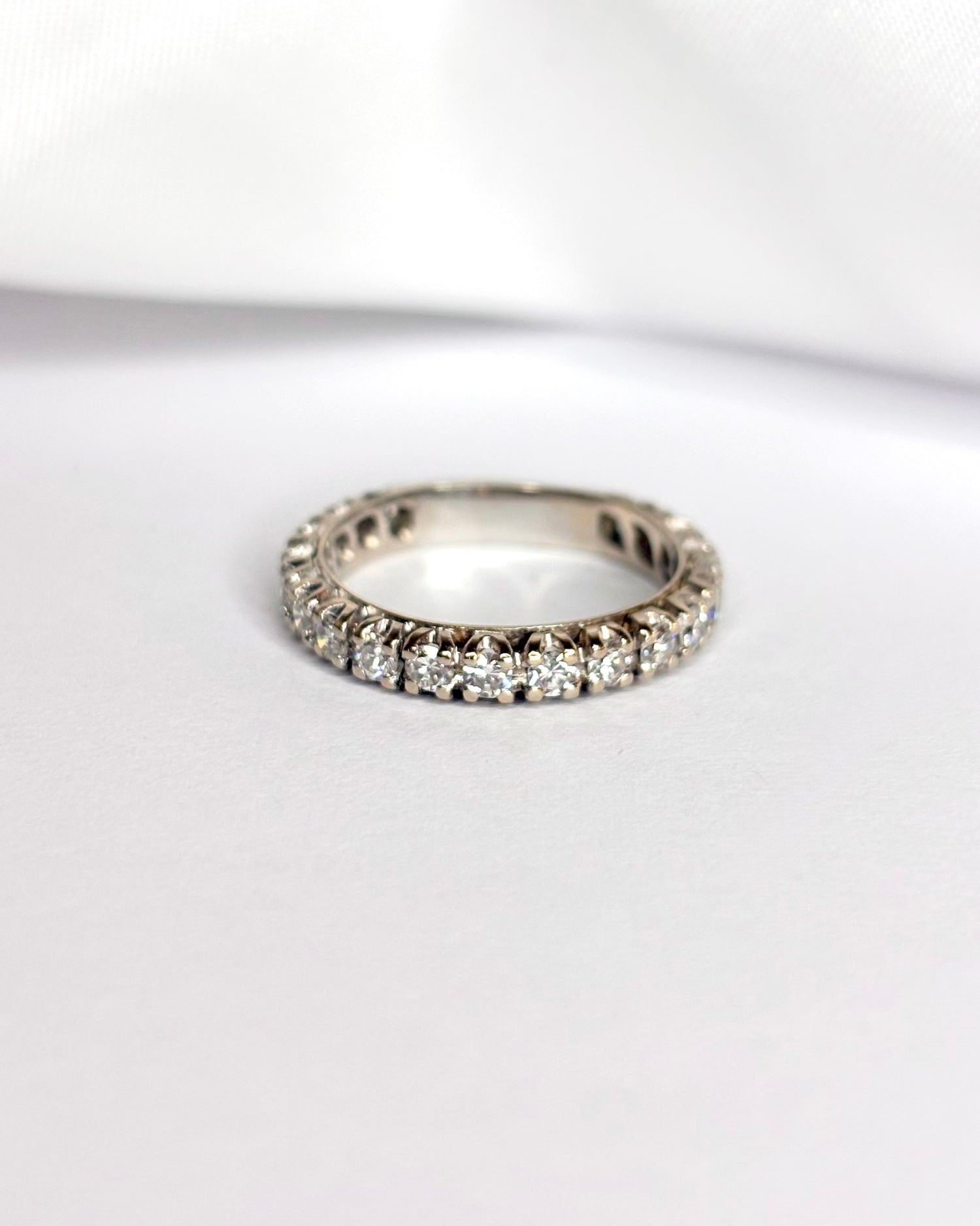 0.57 Carat Diamond Half-Eternity Ring "Antonelle"