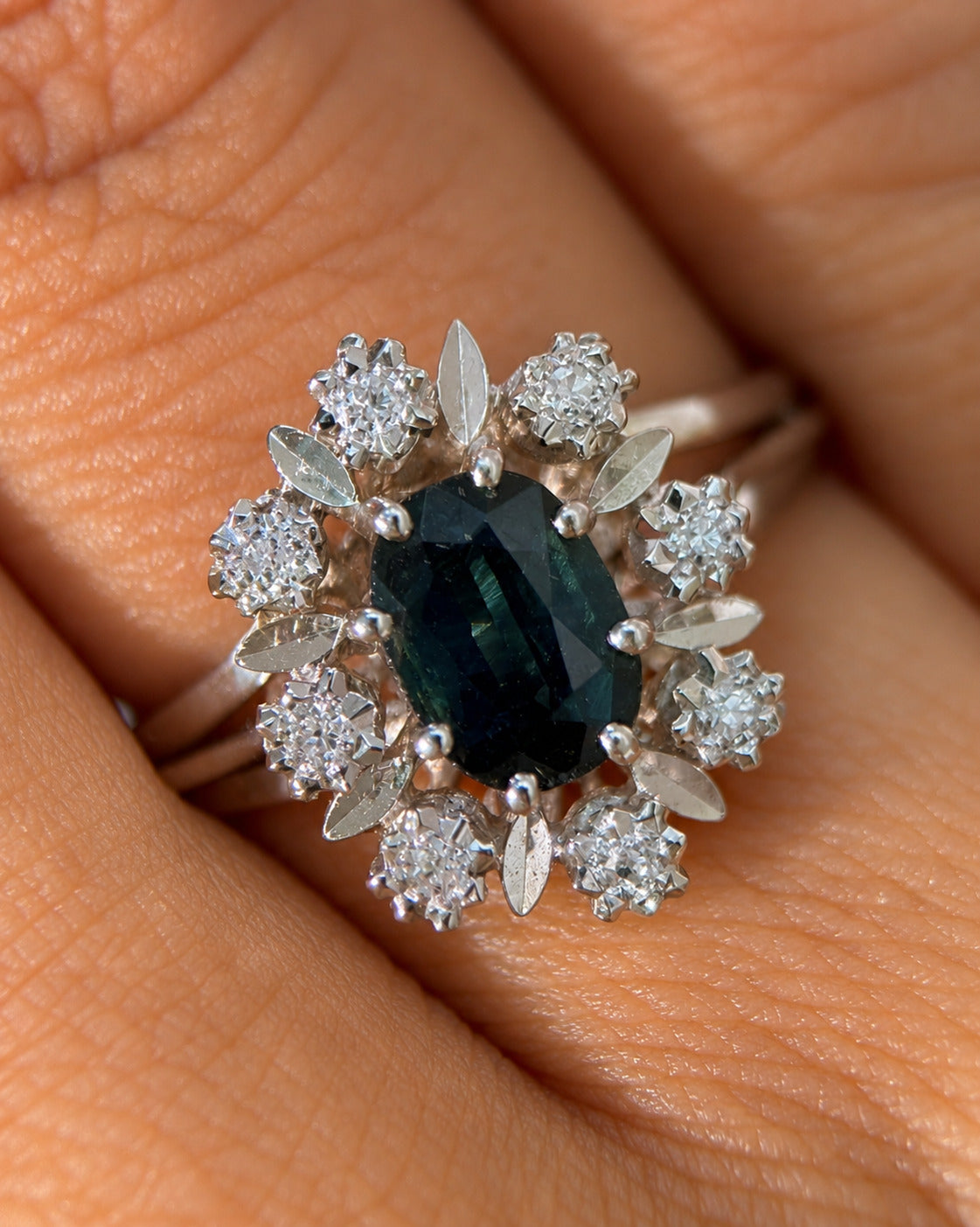 Bague Marguerite Saphir 1.20 carat &amp; Diamants "Julienne"