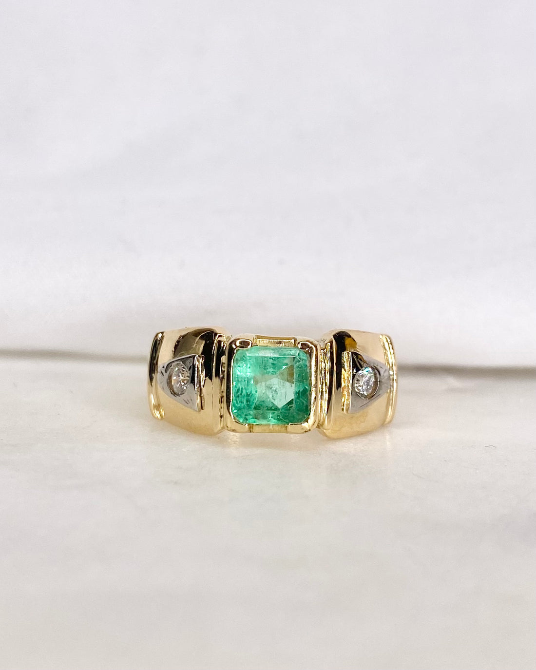 Bague Jonc Émeraude 1.15 carat &amp; Diamants &quot;Katy&quot;