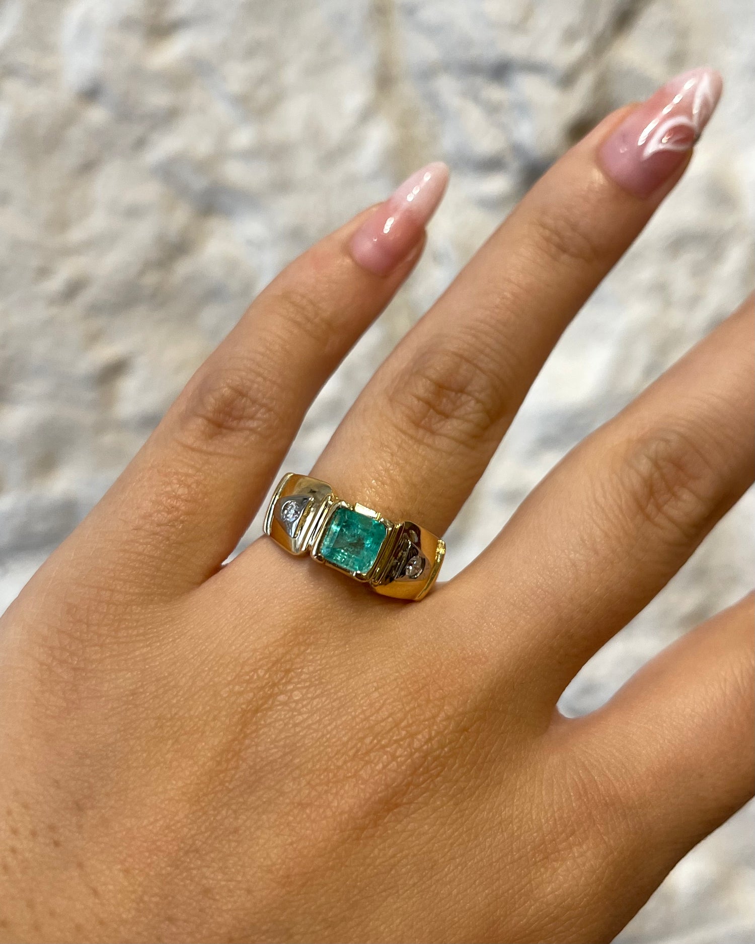 Bague Jonc Émeraude 1.15 carat &amp; Diamants &quot;Katy&quot;