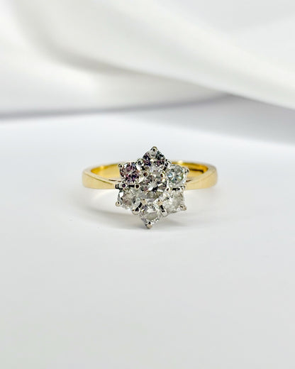 Daisy diamond ring