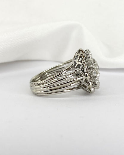 Daisy Diamond Ring 0.93 carat &quot;Olie&quot;