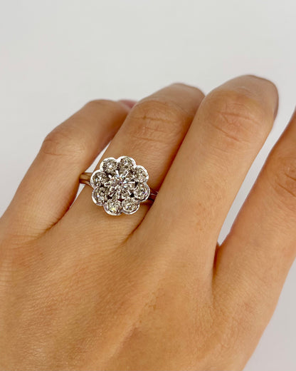 Daisy Diamond Ring 0.49 carat "Hannah"