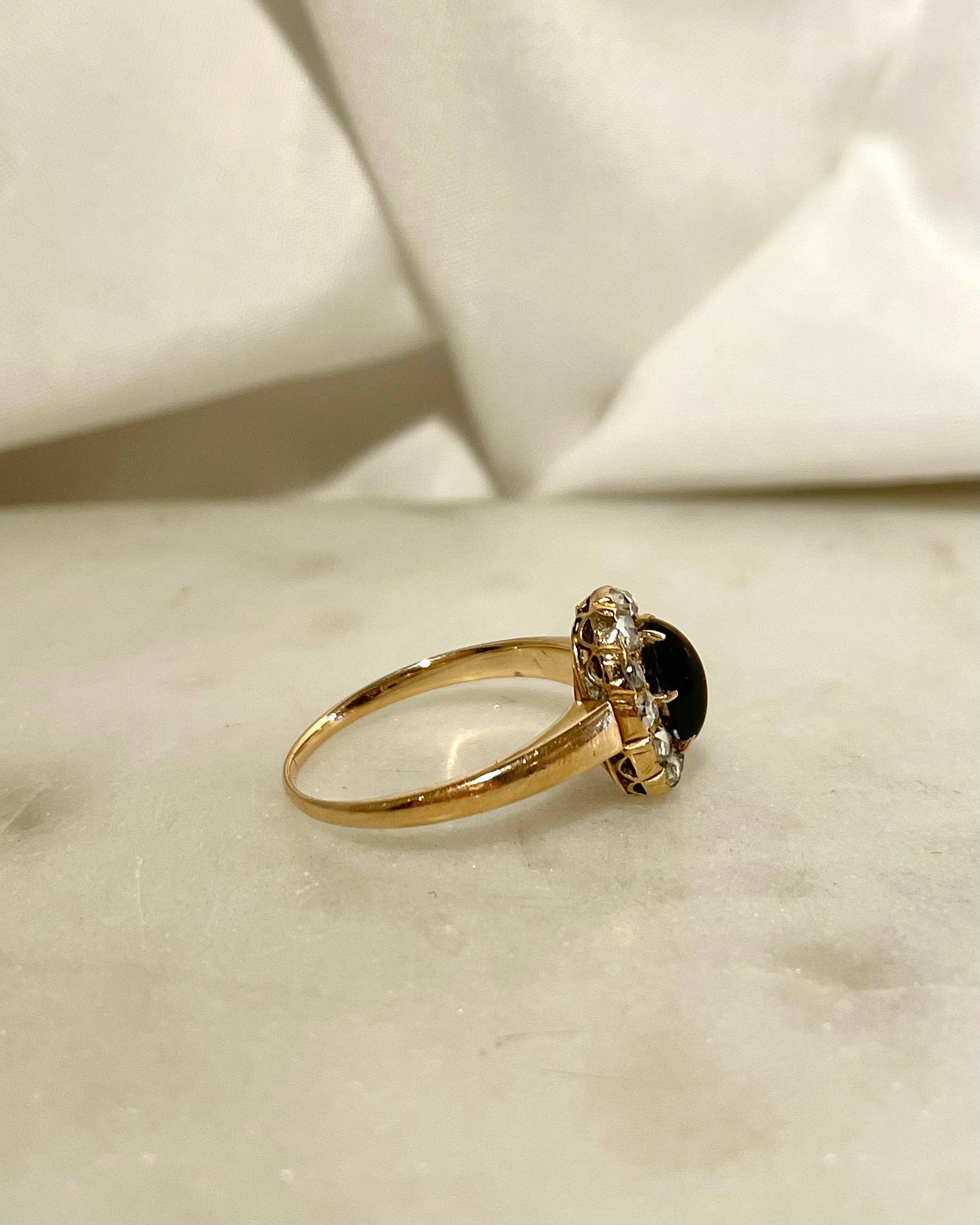 Bague Marguerite Oeil de Tigre 0.60 carat &amp; Diamants "Carmen"