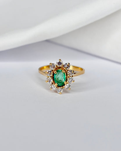 Marguerite Emerald 0.37 carat &amp; 10 Diamonds &quot;Noa&quot; Ring
