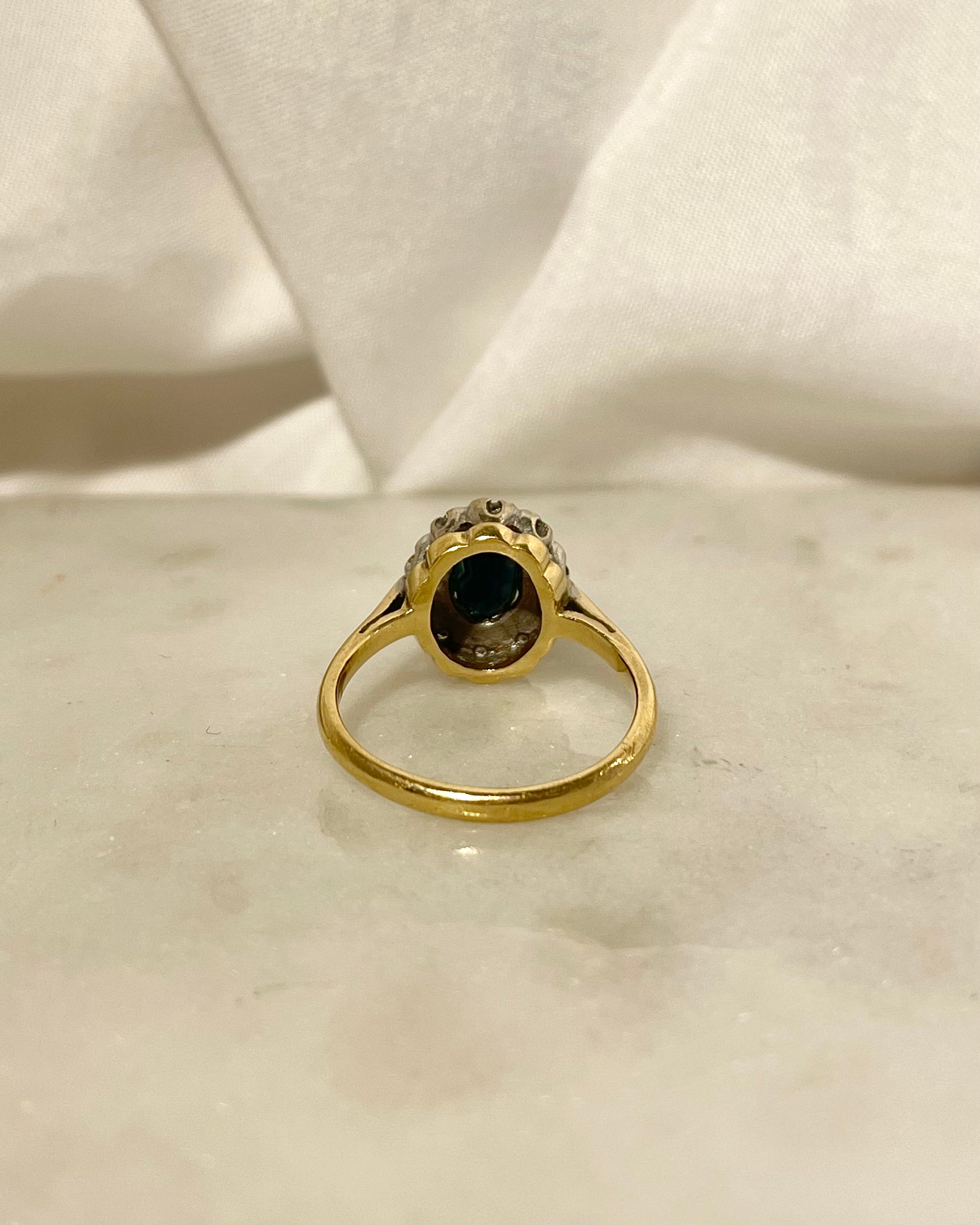 Bague Marguerite Saphir 1.05 Carat &amp; Diamants "Mirone"