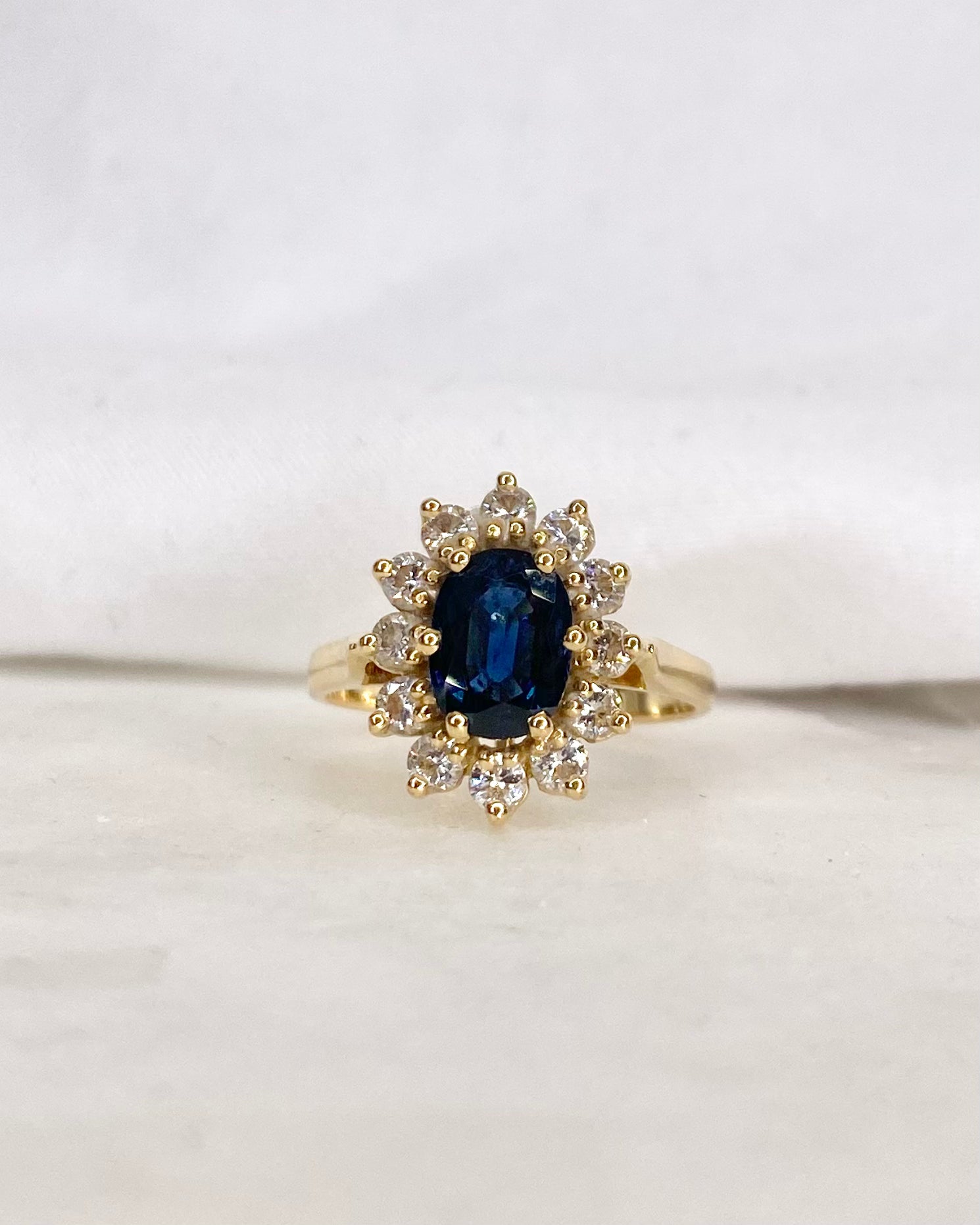 Bague Marguerite Saphir 1.65 carat &amp; Diamants "Loli"