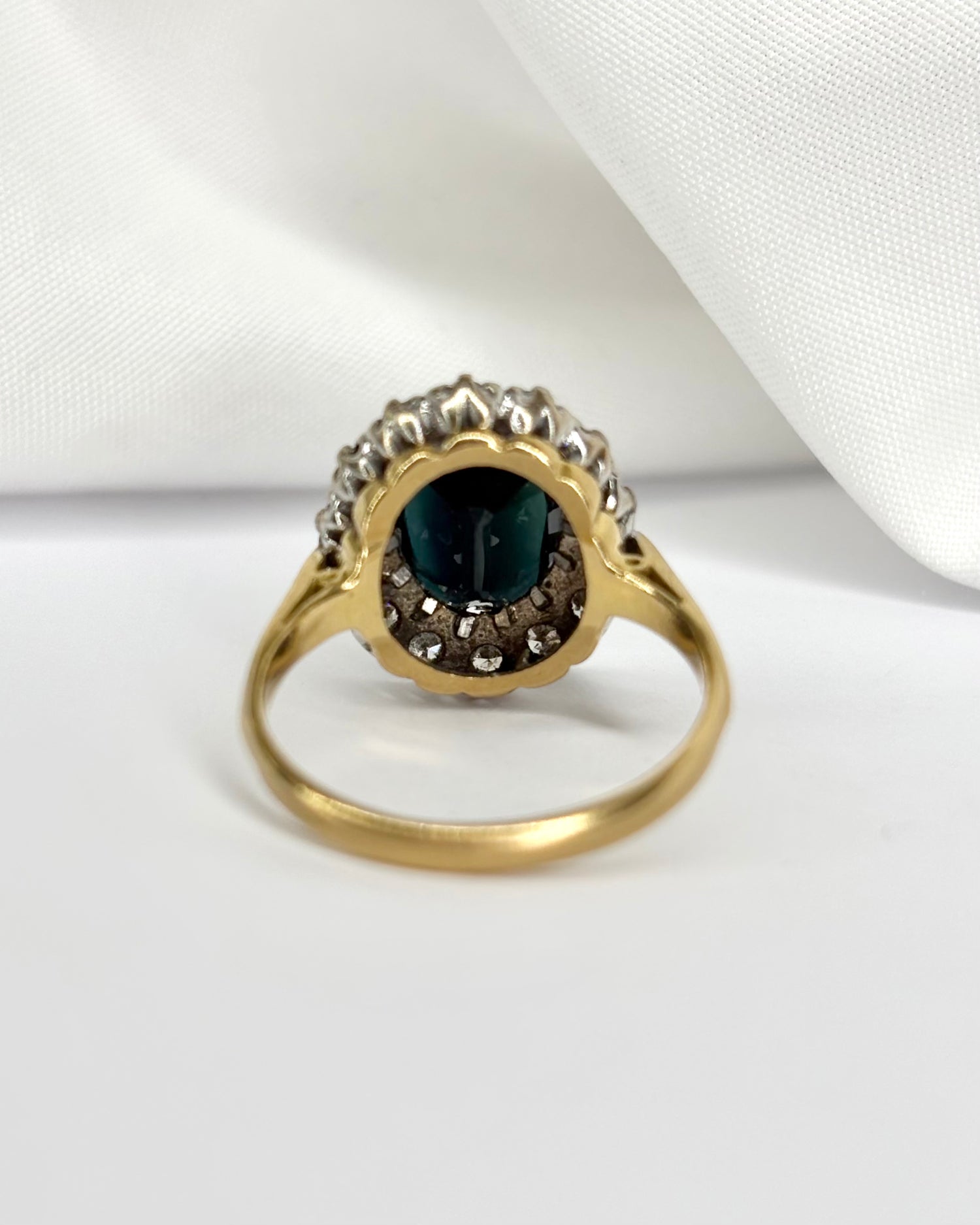 Marguerite Sapphire Ring 4.20 carats &amp; 14 Diamonds &quot;Karen&quot;