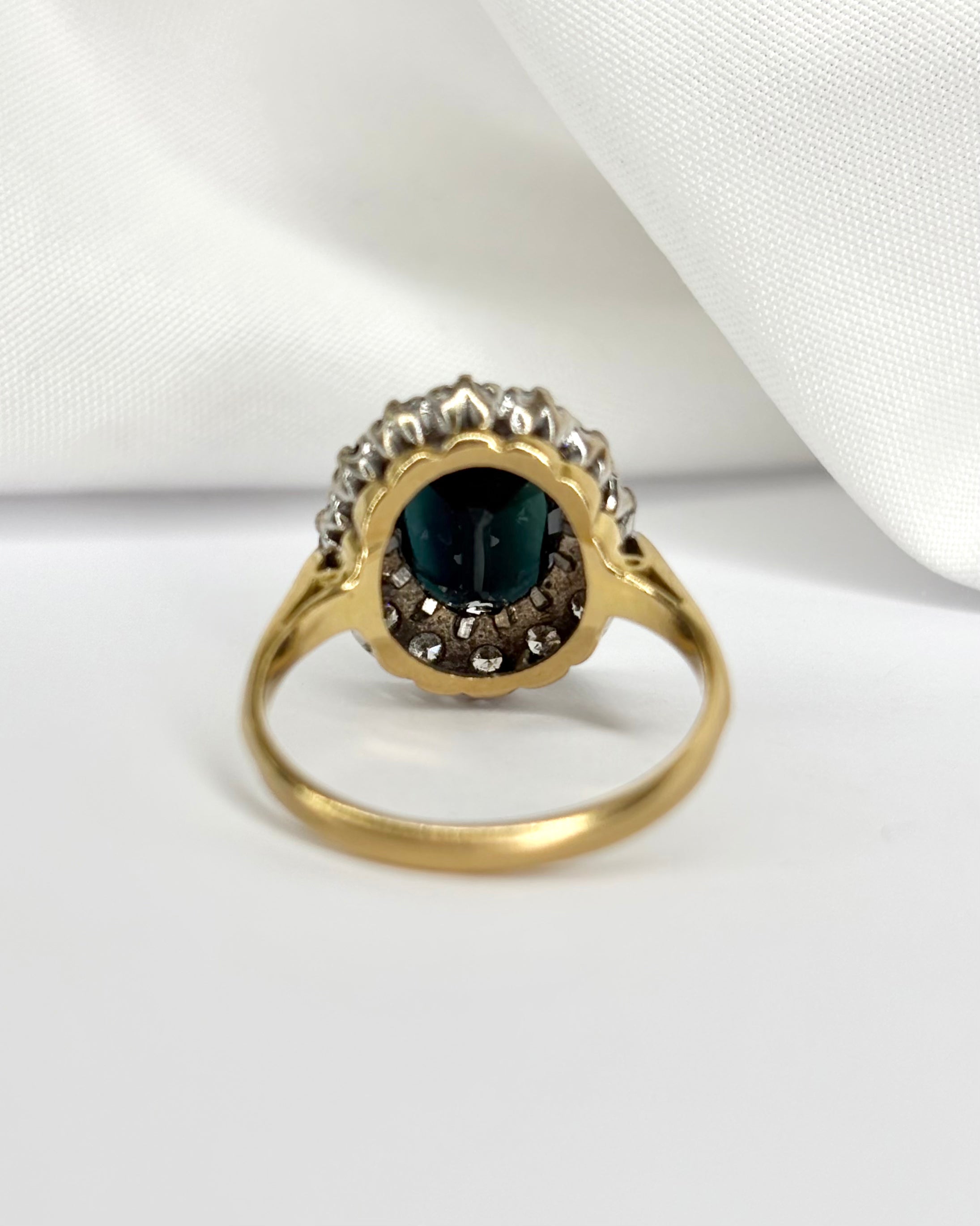 Marguerite Sapphire Ring 4.20 carats &amp; 14 Diamonds &quot;Karen&quot;