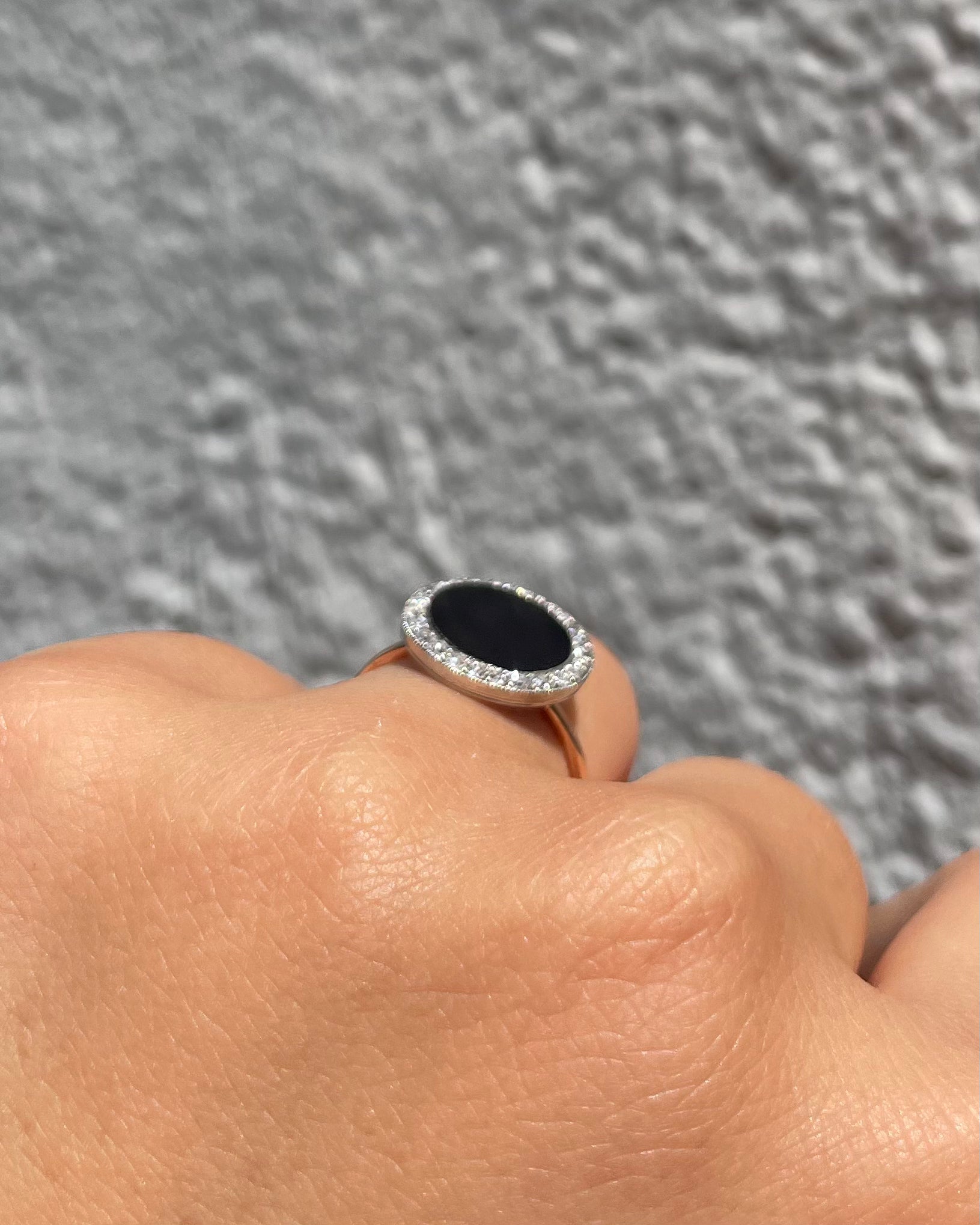 Bague Vintage Onyx &amp; 24 Diamants "Eleana"