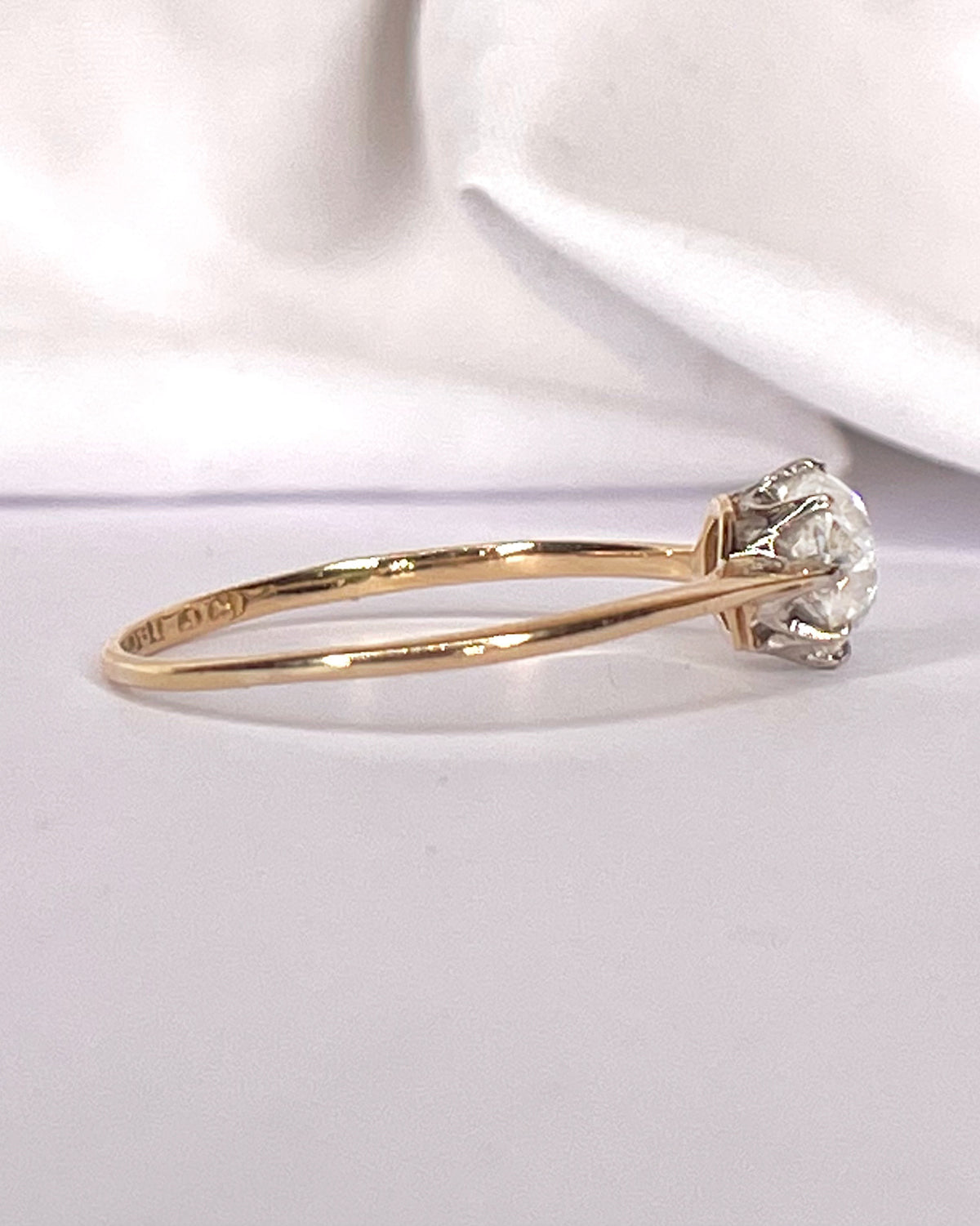 Bague Solitaire Diamant 1.10 carat "Emmeline"
